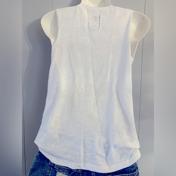 Dazed and Confused the Movie white tank cotton blend, never worn size Small - Picture 2 of 3